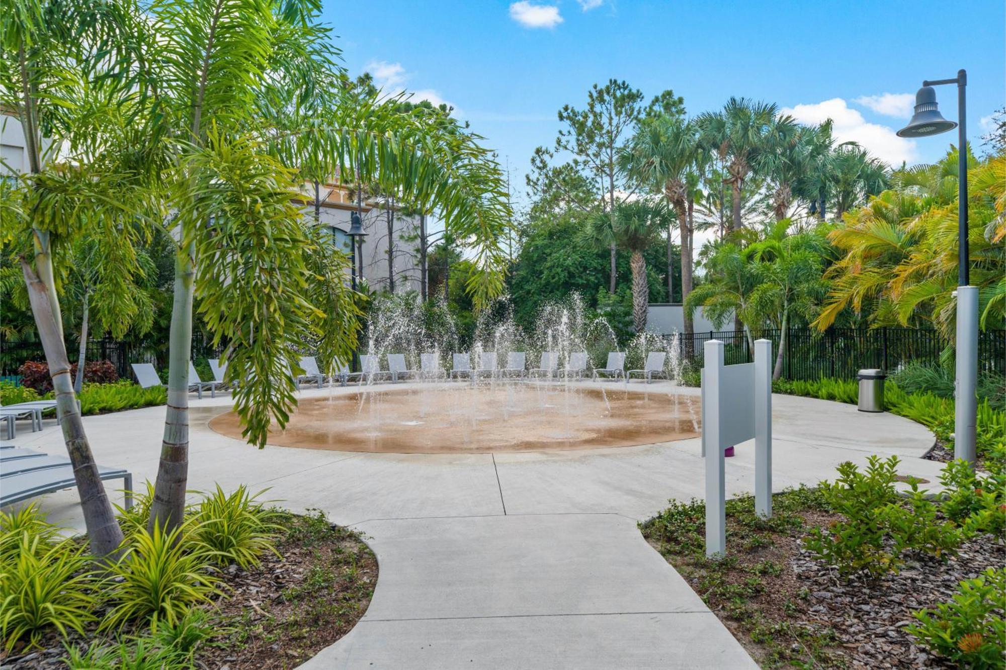Top-floor Luxurious Lakeview Apartamento *